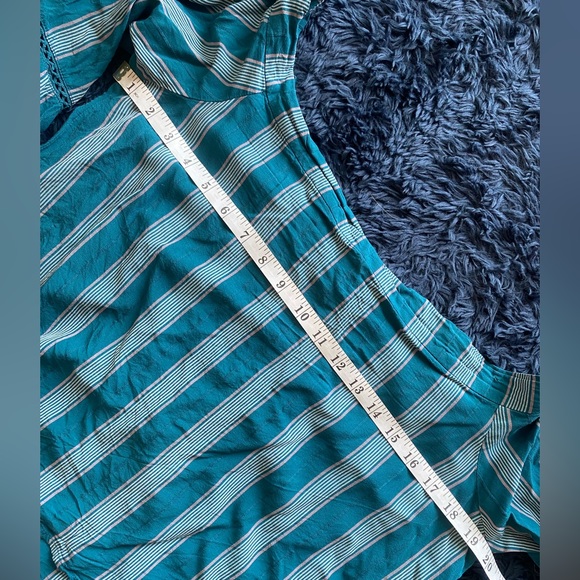 Large Gentle Fawn off the shoulder striped top - Picture 5 of 7